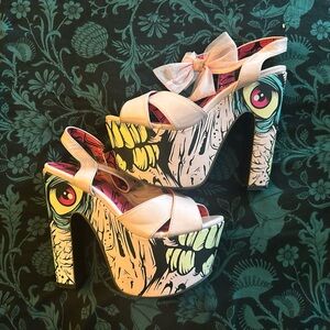 Iron Fist “Dance on Your Grabe” platform heels, size 9